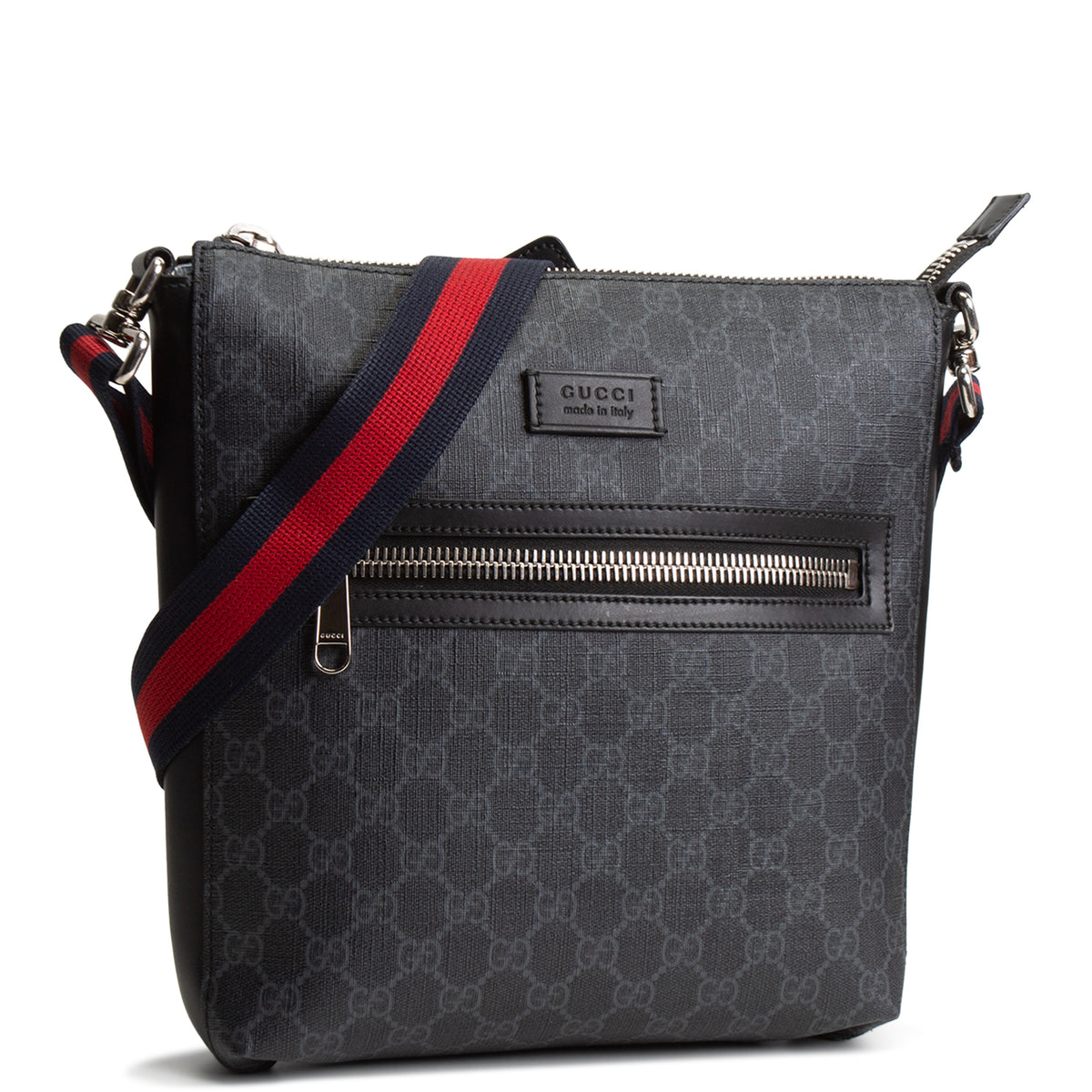 GUCCI GG Supreme Messenger Bag - Black