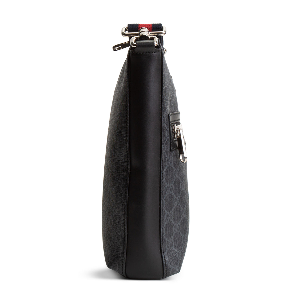 GUCCI GG Supreme Messenger Bag - Black