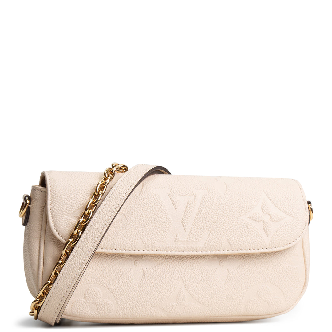 LOUIS VUITTON Giant Empreinte Monogram Ivy Wallet On Chain - Ivory