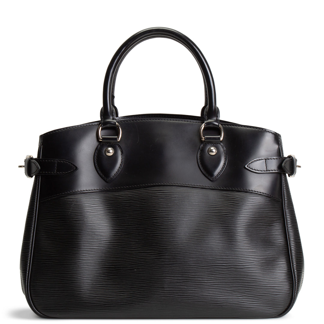 LOUIS VUITTON Epi Leather Passy - Black