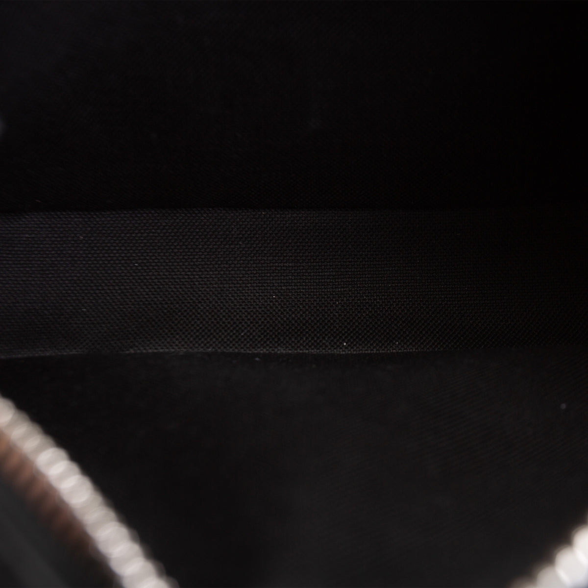 GUCCI GG Supreme Soft Belt Bag - Black