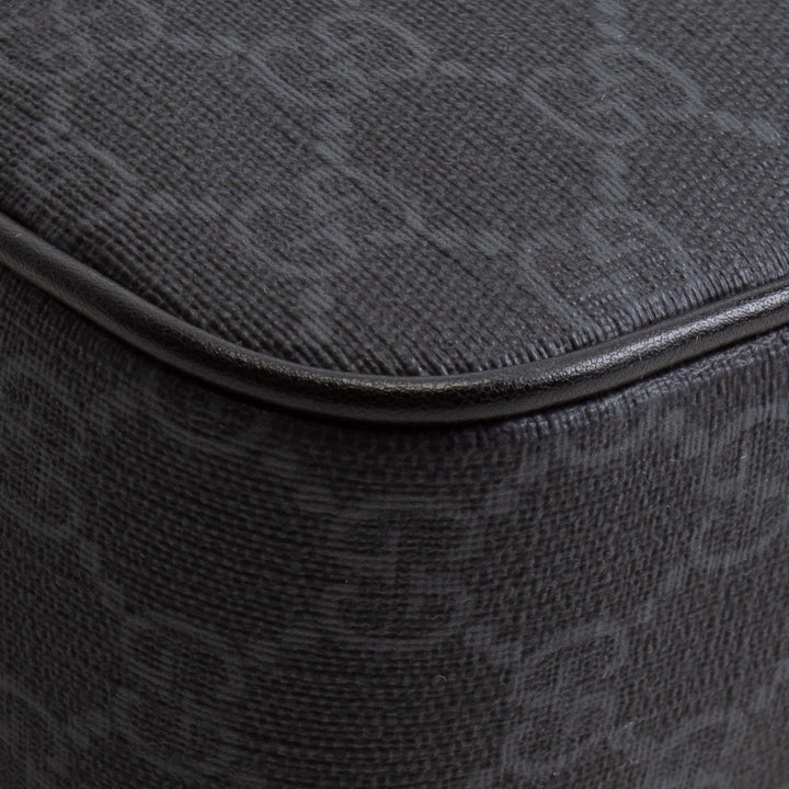 GUCCI GG Supreme Soft Belt Bag - Black