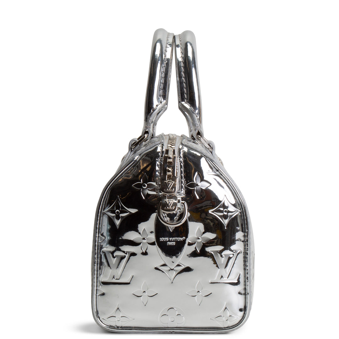 LOUIS VUITTON Monogram Miroir Speedy Bandouliere 20 - Metallic Silver