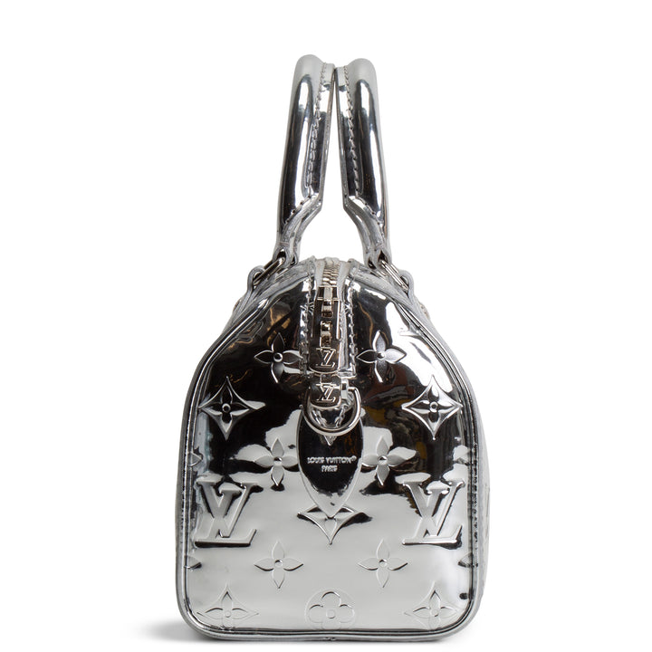LOUIS VUITTON Monogram Miroir Speedy Bandouliere 20 - Metallic Silver