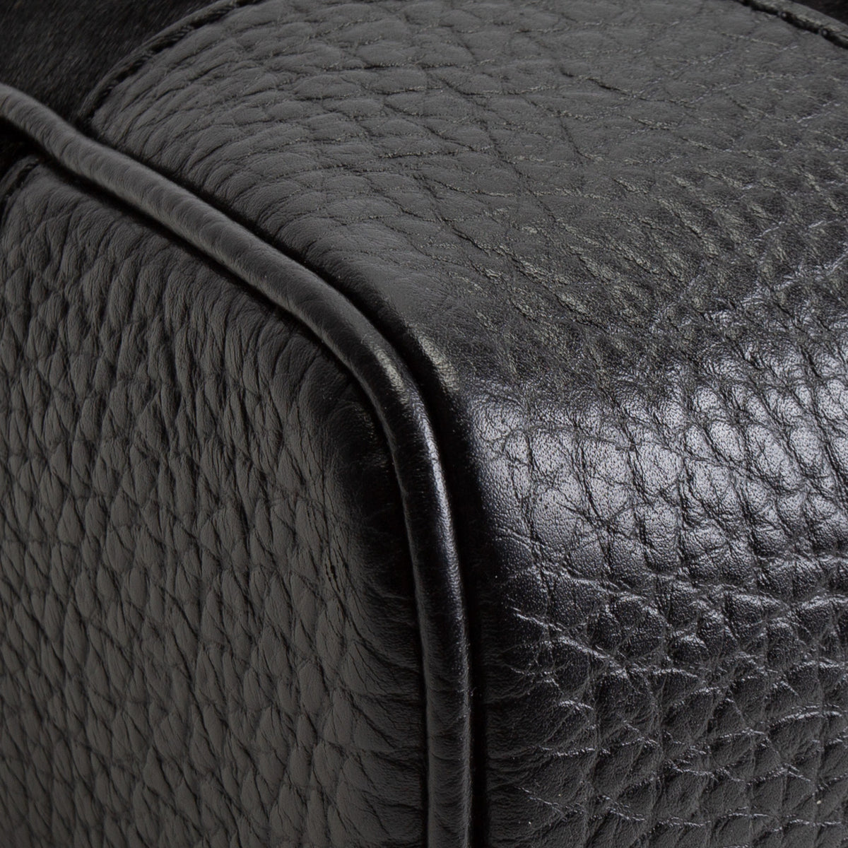 LOUIS VUITTON Cabas Whistler