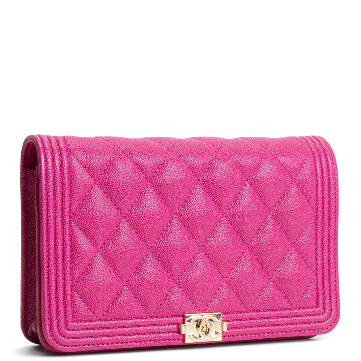 CHANEL Boy Wallet on Chain - Magenta