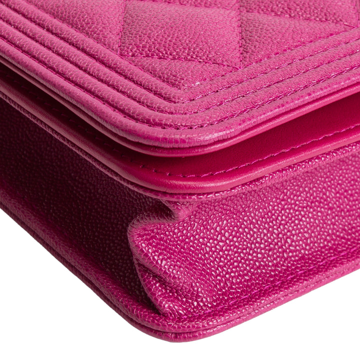 CHANEL Boy Wallet on Chain - Magenta