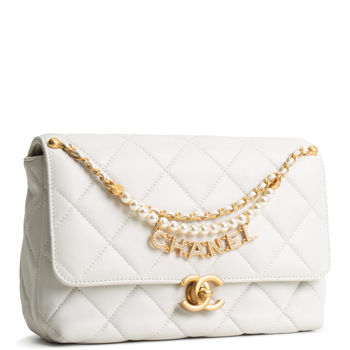 CHANEL CC Pearl Lambskin Quilted Flap Bag - Chalk White
