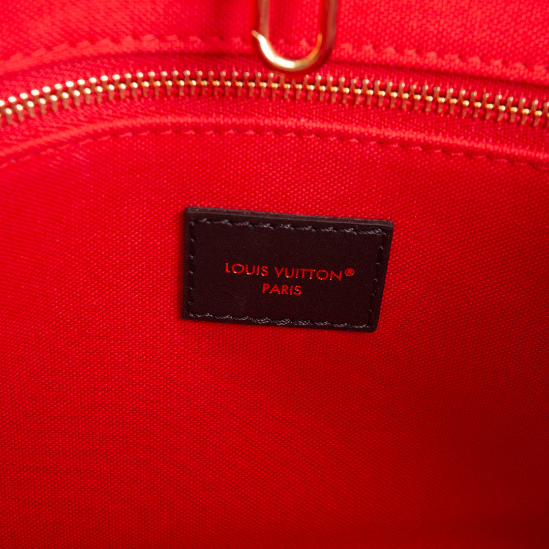 LOUIS VUITTON Monogram Reverse On The Go