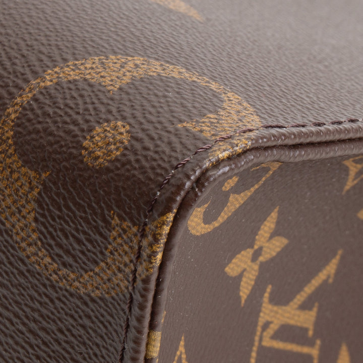 LOUIS VUITTON Monogram Reverse On The Go