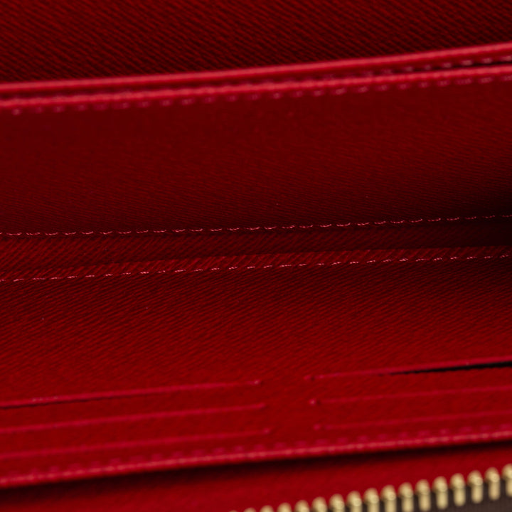 LOUIS VUITTON Monogram World Tour Zippy Wallet