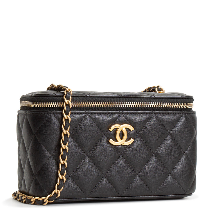 CHANEL Long Vanity w/ Heart Locket Chain - Black