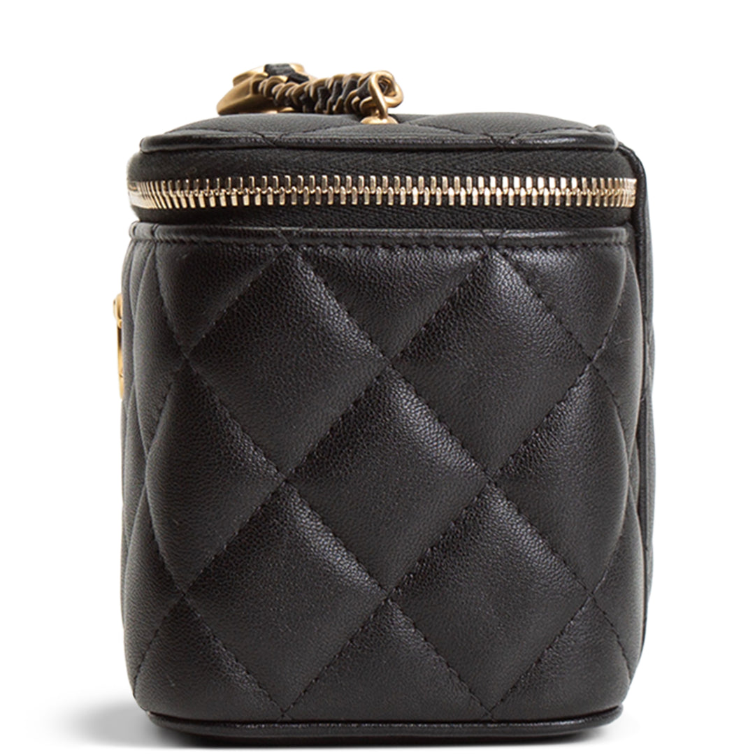 CHANEL Long Vanity w/ Heart Locket Chain - Black