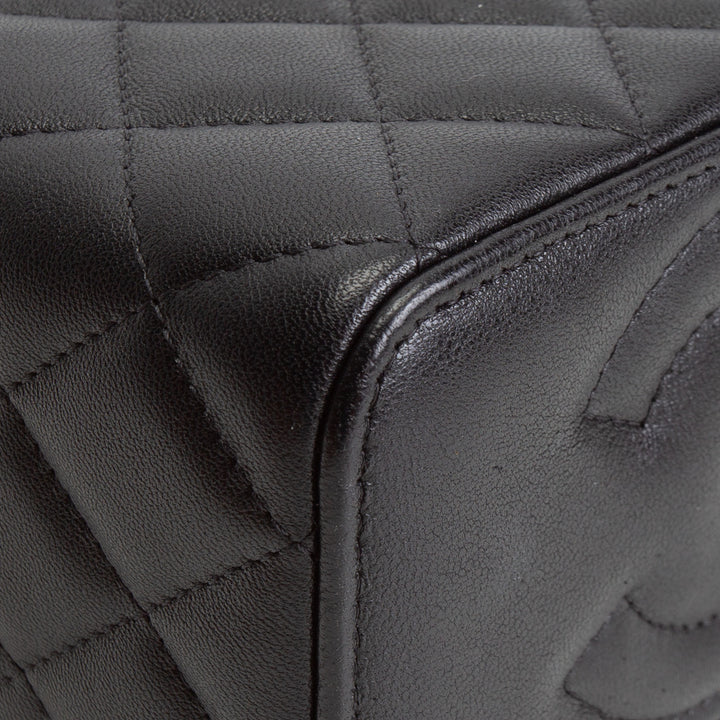 CHANEL Long Vanity w/ Heart Locket Chain - Black