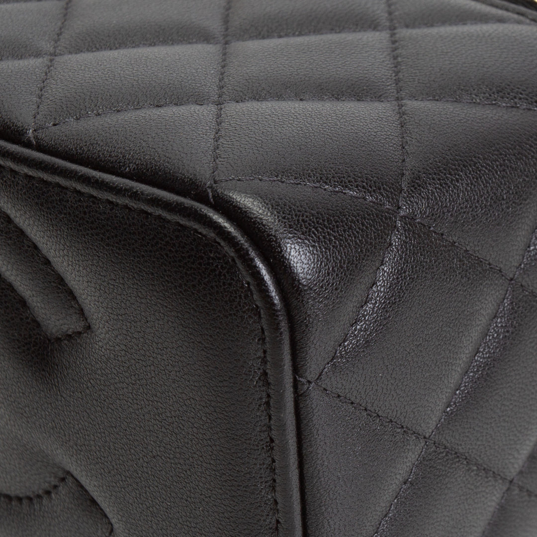 CHANEL Long Vanity w/ Heart Locket Chain - Black