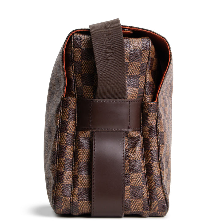 LOUIS VUITTON Vintage Damier Ebene Naviglio Messenger