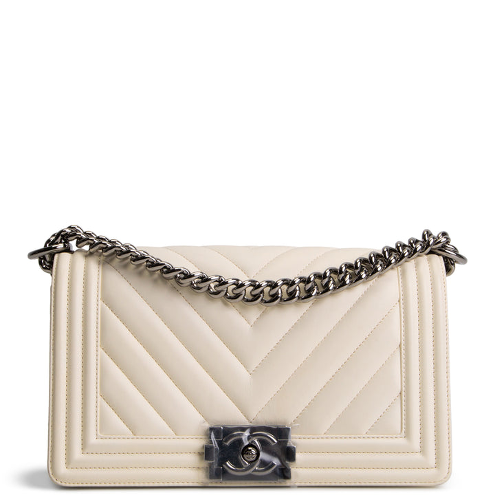 CHANEL Chevron Medium Boy Bag - Ivory