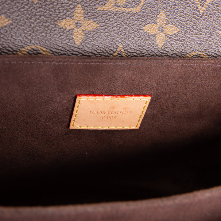 LOUIS VUITTON Monogram Pochette Metis