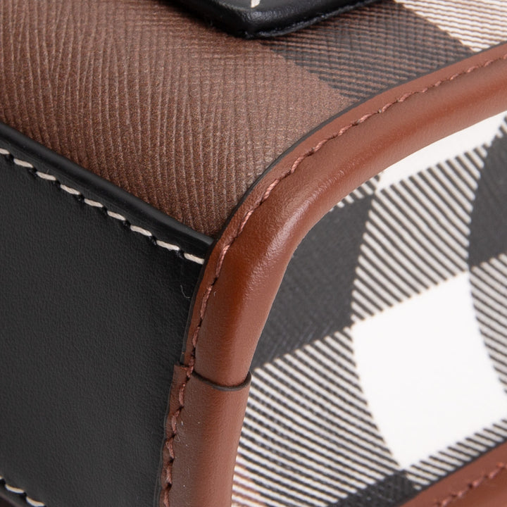 BURBERRY House Check Pocket Tote