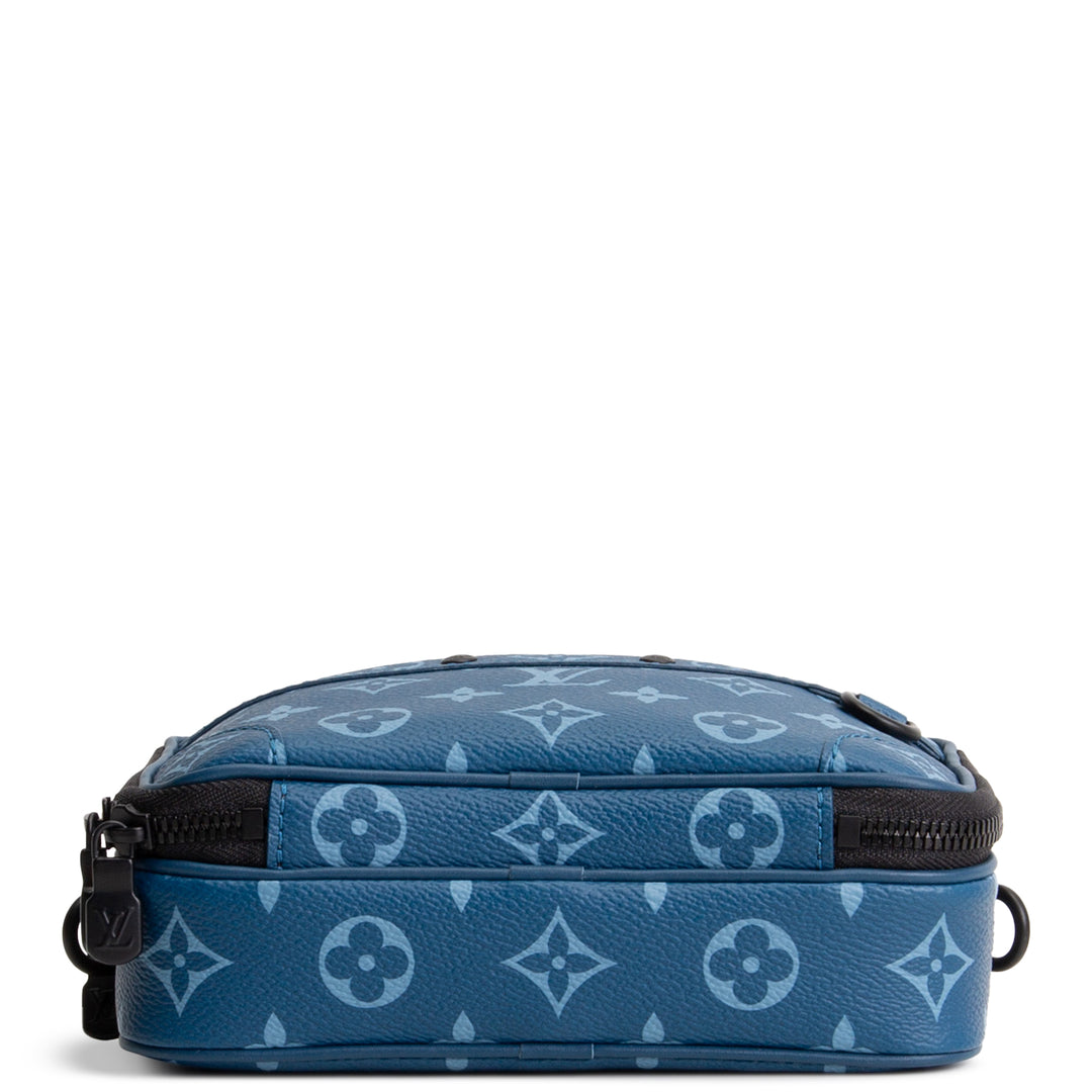 LOUIS VUITTON Alpha Wearable Wallet Monogram