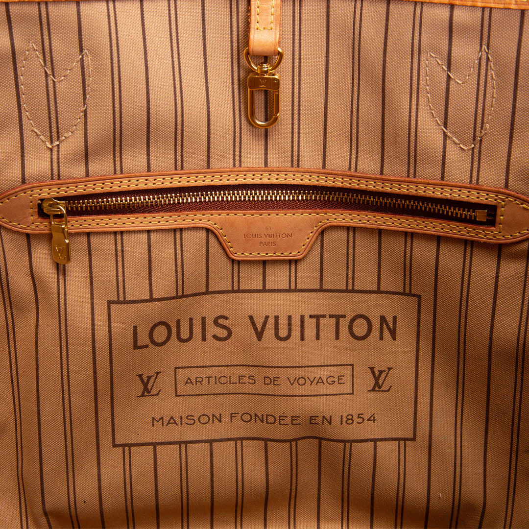 LOUIS VUITTON Monogram Neverfull MM