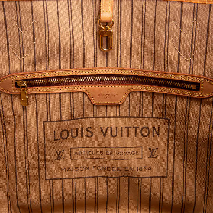 LOUIS VUITTON Monogram Neverfull MM