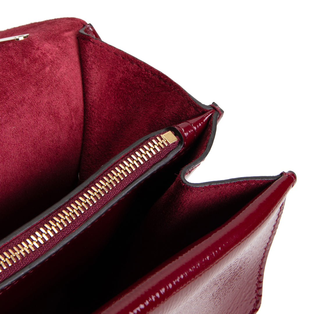 GUCCI Crinkle Patent Leather Dionysus Shoulder Bag - Burgundy