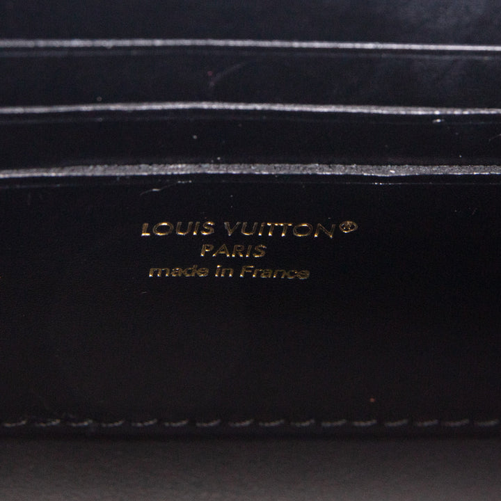 LOUIS VUITTON Capucines Wallet on Chain - Black