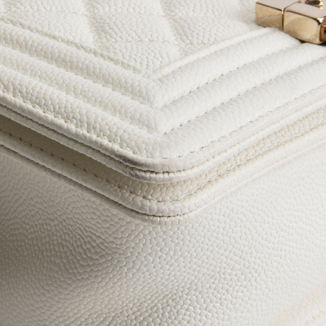 CHANEL Caviar Small Boy Bag - Cream