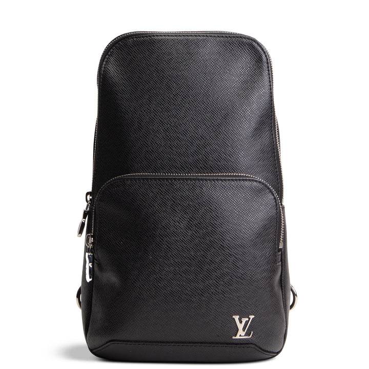 LOUIS VUITTON Avenue Sling Taiga - Black