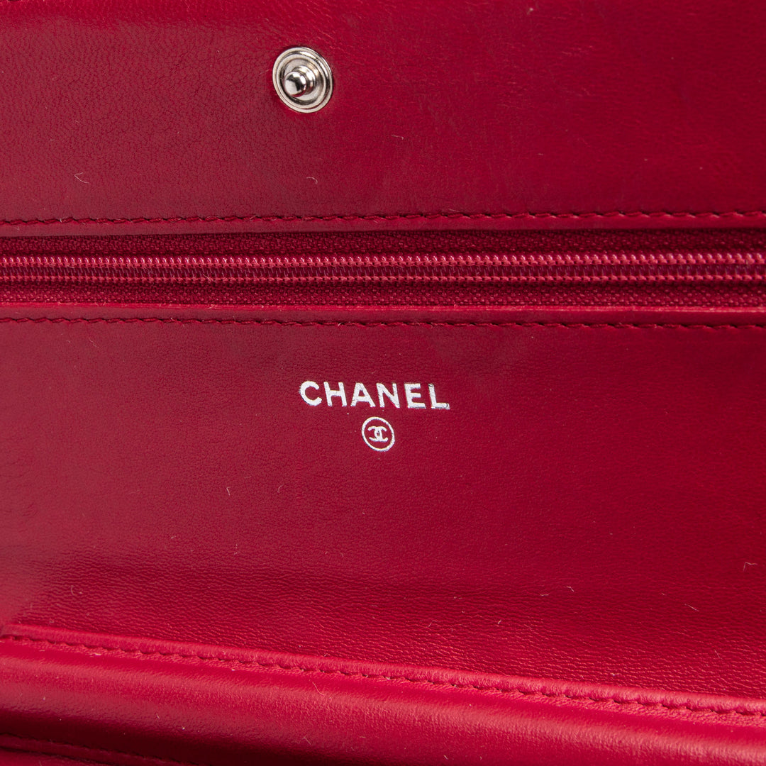 CHANEL Lambskin Diamond Stitch Wallet on Chain - Fuchsia OUTLET FINAL SALE