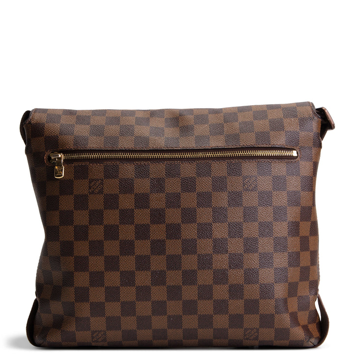 LOUIS VUITTON Damier Ebene Brooklyn Messenger Bag MM