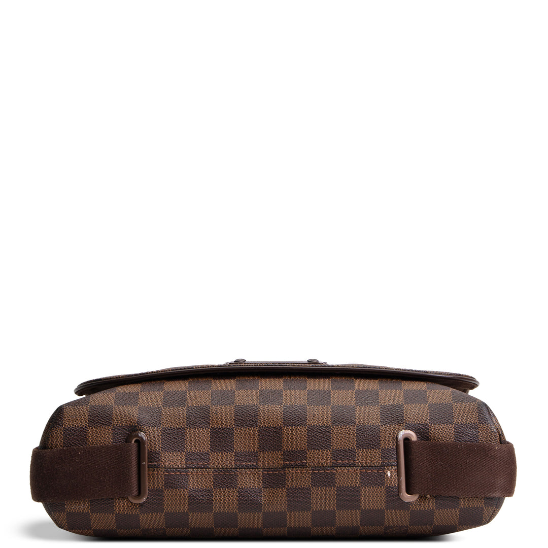 LOUIS VUITTON Damier Ebene Brooklyn Messenger Bag MM