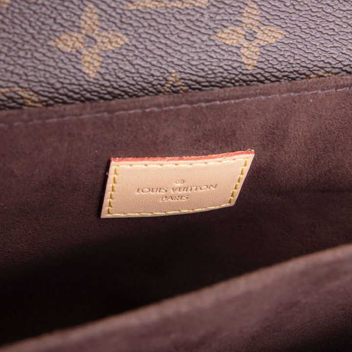 LOUIS VUITTON Pochette Metis Monogram