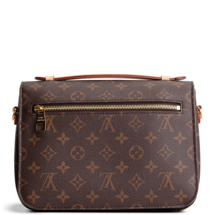 LOUIS VUITTON Pochette Metis Monogram