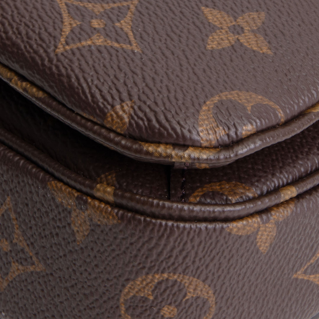 LOUIS VUITTON Pochette Metis Monogram
