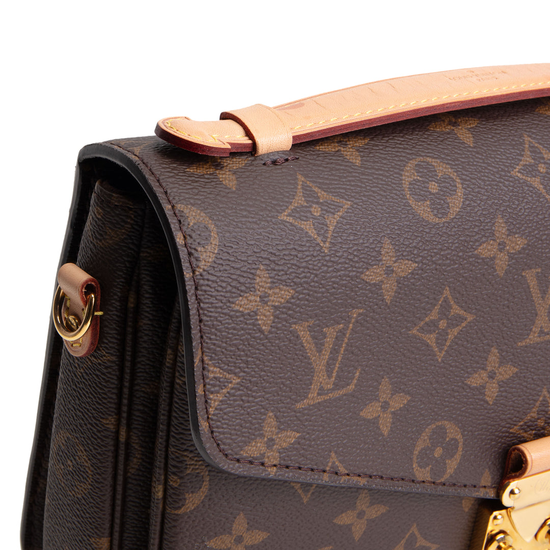 LOUIS VUITTON Pochette Metis Monogram