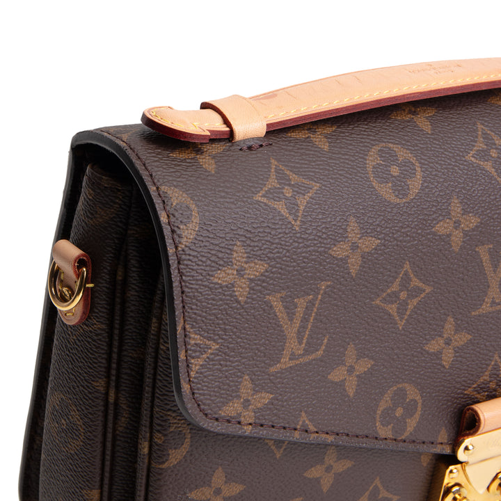LOUIS VUITTON Pochette Metis Monogram