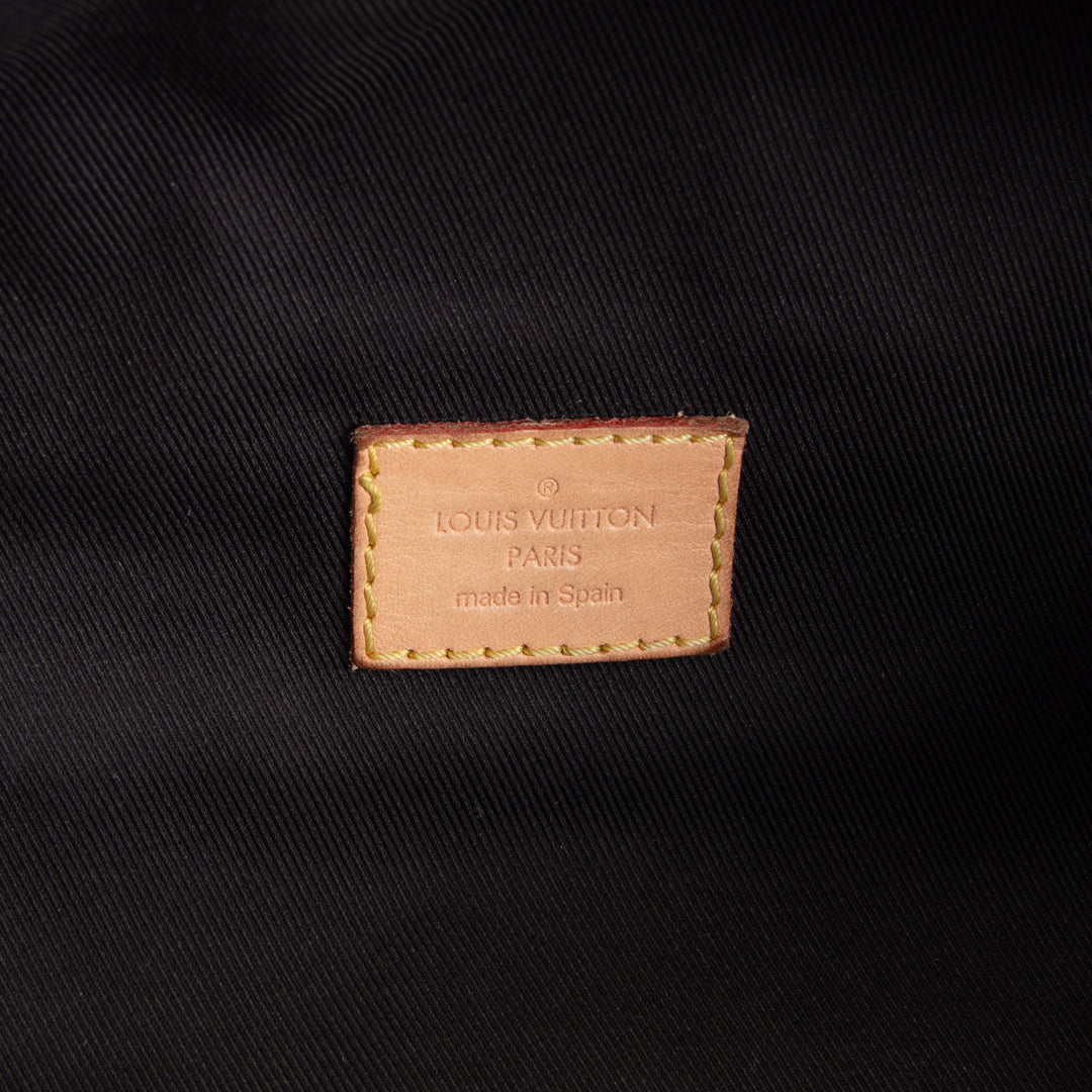 LOUIS VUITTON Bumbag Monogram