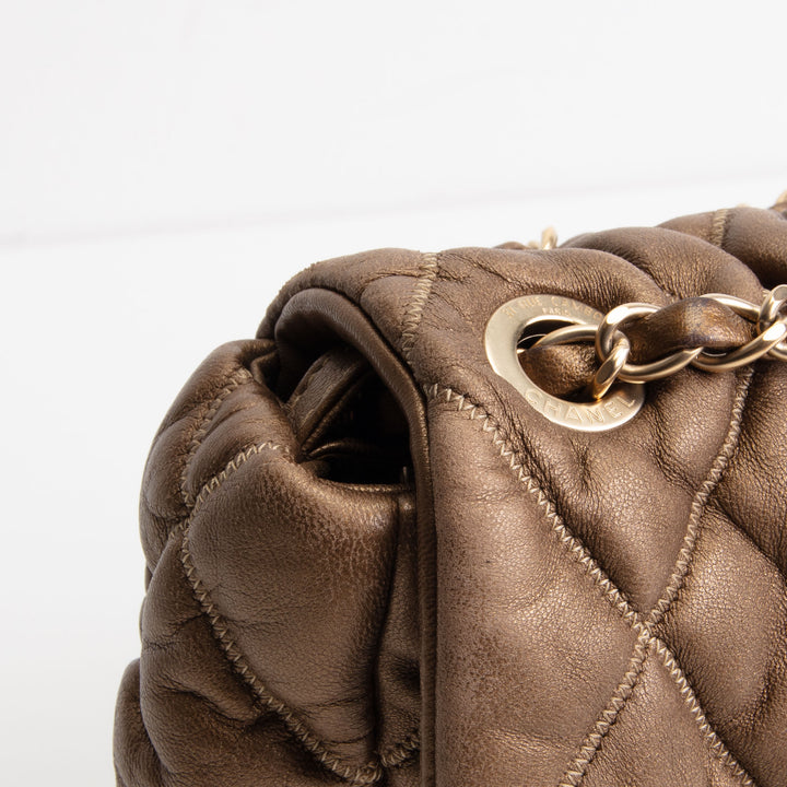 CHANEL Bubble Quilt Flap Bag - Metallic Bronze