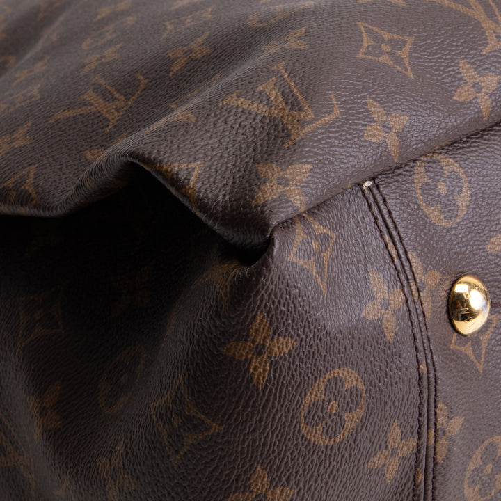 LOUIS VUITTON Monogram Artsy MM