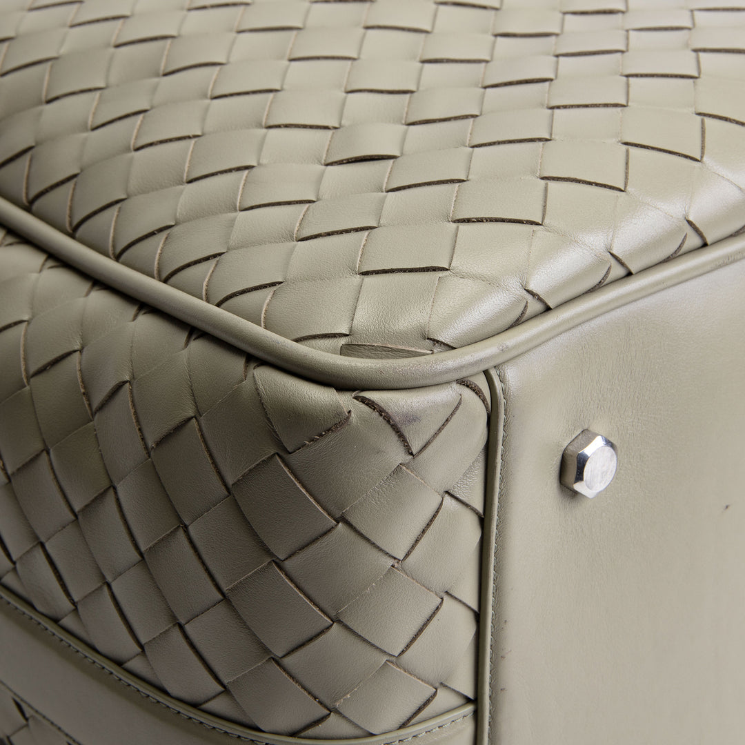 BOTTEGA VENETA Intrecciato Weekender - Sage Green