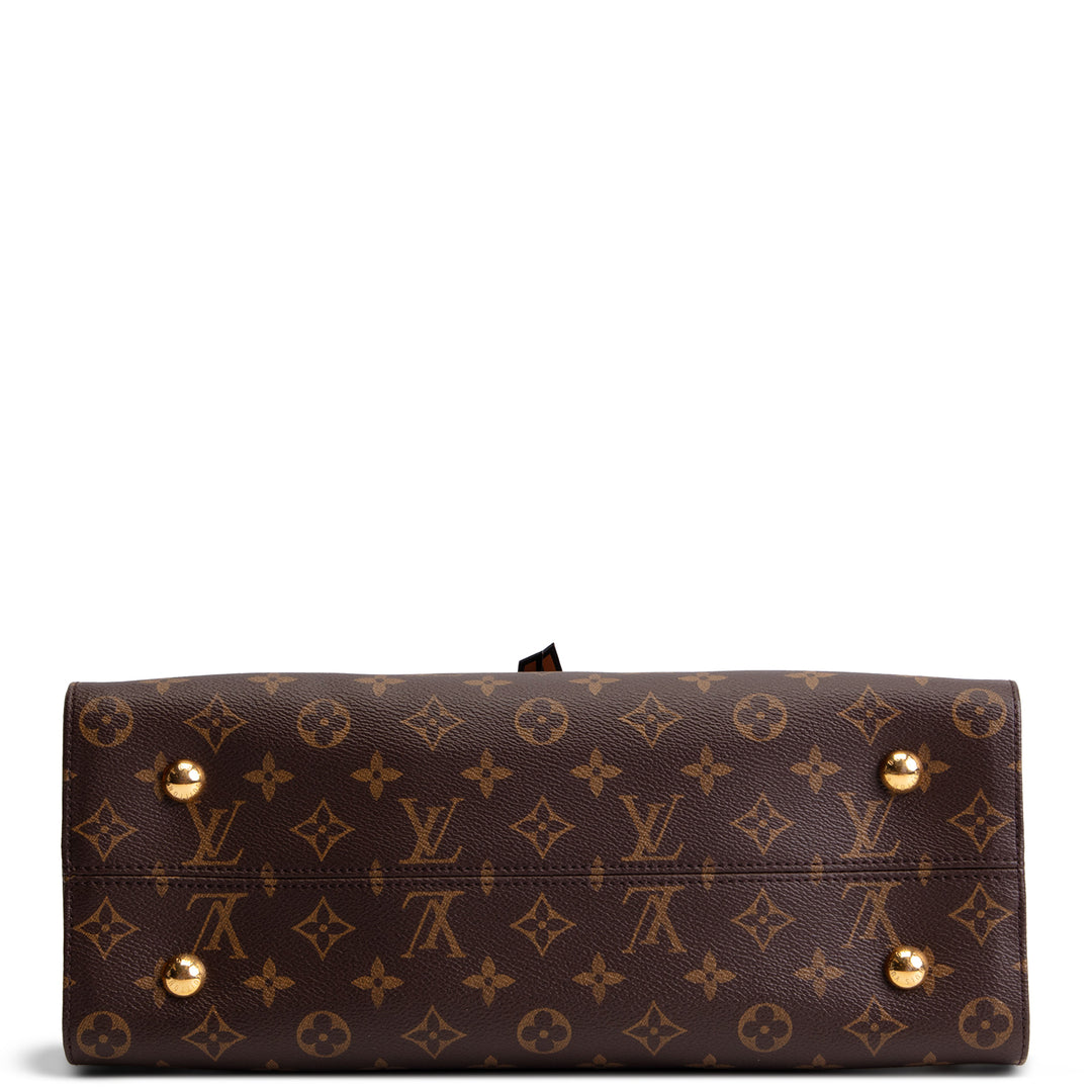 LOUIS VUITTON Monogram Tuileries Shoulder Bag