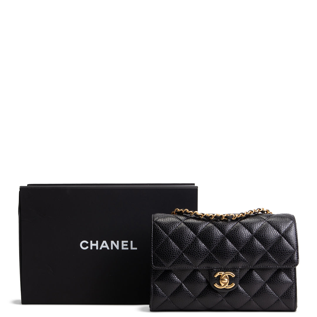 CHANEL Grained Calfskin Cruise Flap Bag