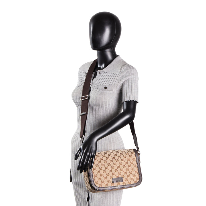 GUCCI GG Canvas Messenger Bag - Beige & Ebony