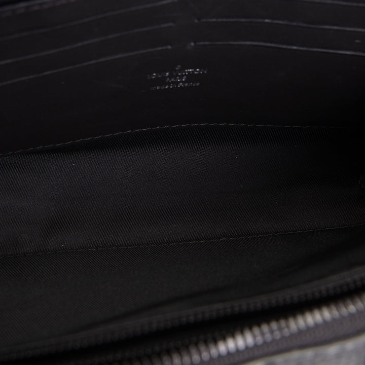 LOUIS VUITTON Taurillon Soft Trunk Wallet - Black