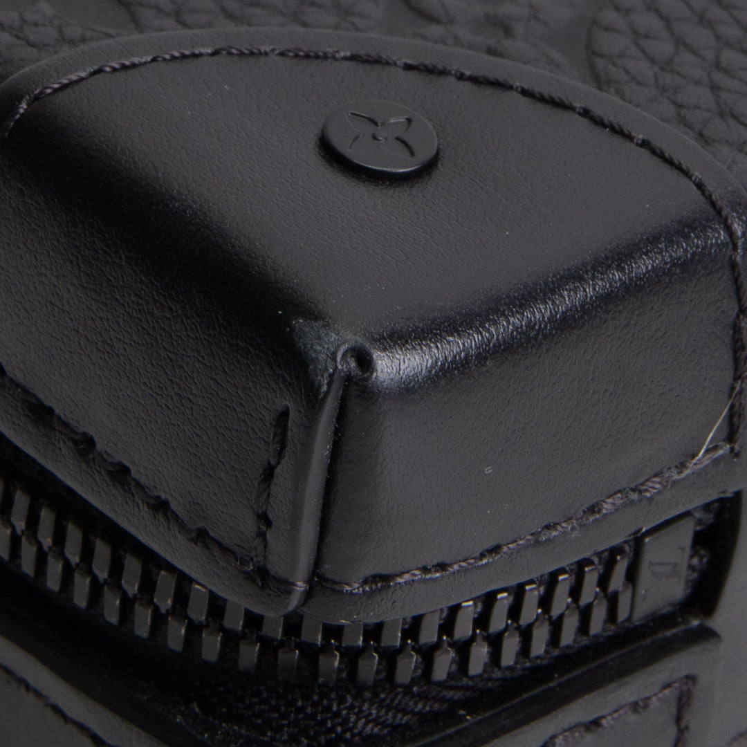 LOUIS VUITTON Taurillon Soft Trunk Wallet - Black