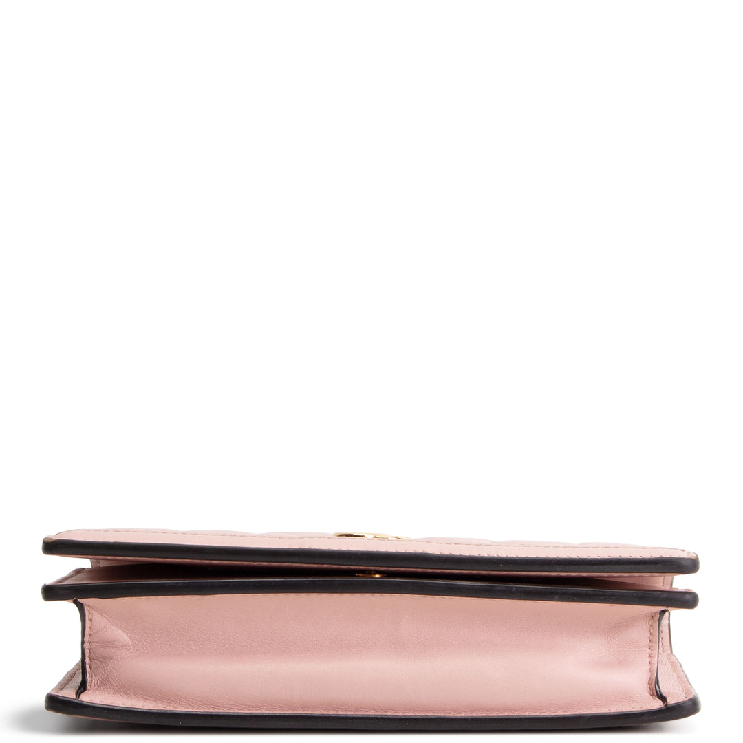 GUCCI GG Matelasse Wallet on Chain - Pink OUTLET FINAL SALE