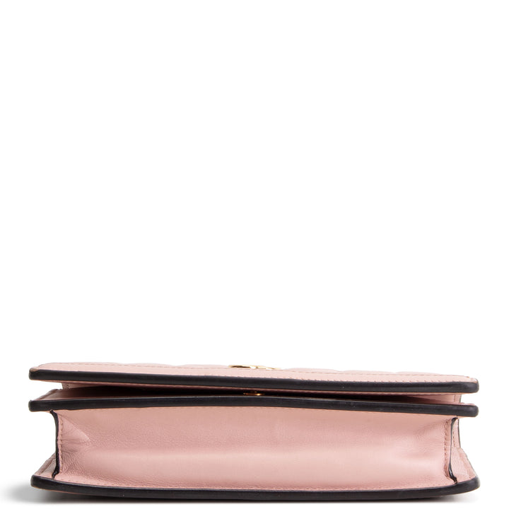 GUCCI GG Matelasse Wallet on Chain - Pink OUTLET FINAL SALE