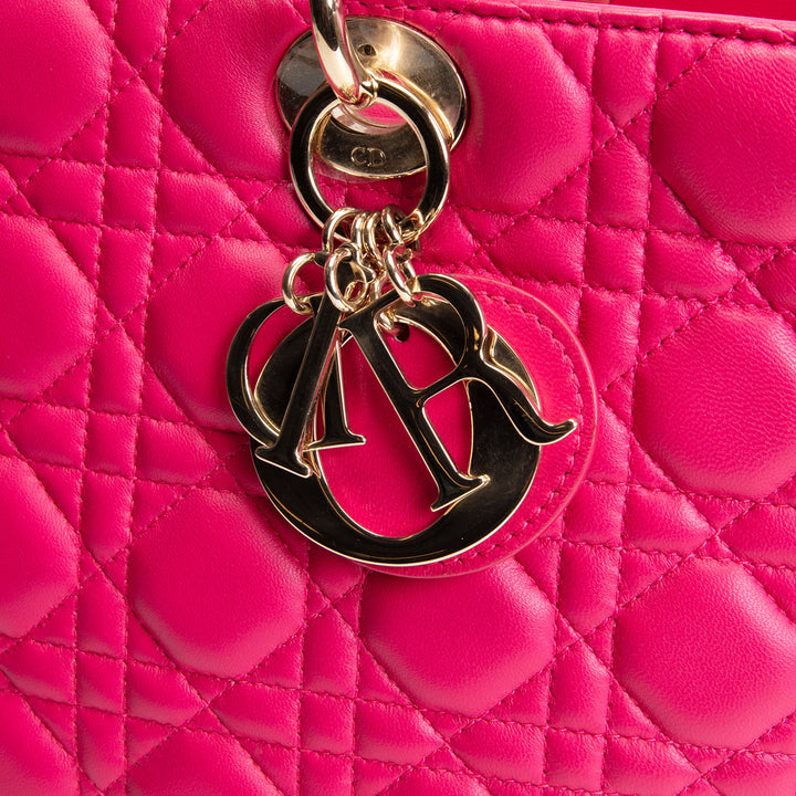 DIOR Lambskin Cannage Large Lady Dior w/ Strap - Pink